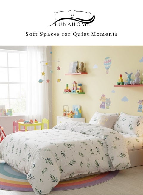 Single Size 4 Piece (1 Duvet cover - 160*210cm. 1 Fitted sheet - 100*200+30cm. 2 Pillow covers - 50*75cm.). Bedding Set Without Filler, Soft Fabric Small Green Leaves Design. suitable for single size bed.